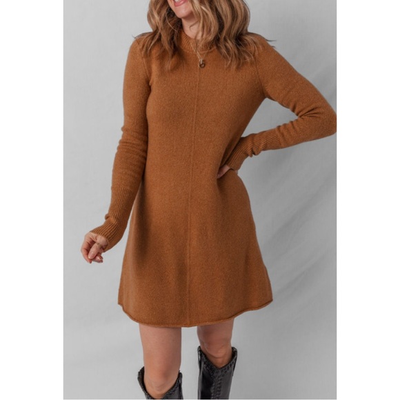 Elegant Brown Knit Sweater Dress - Picture 4 of 5